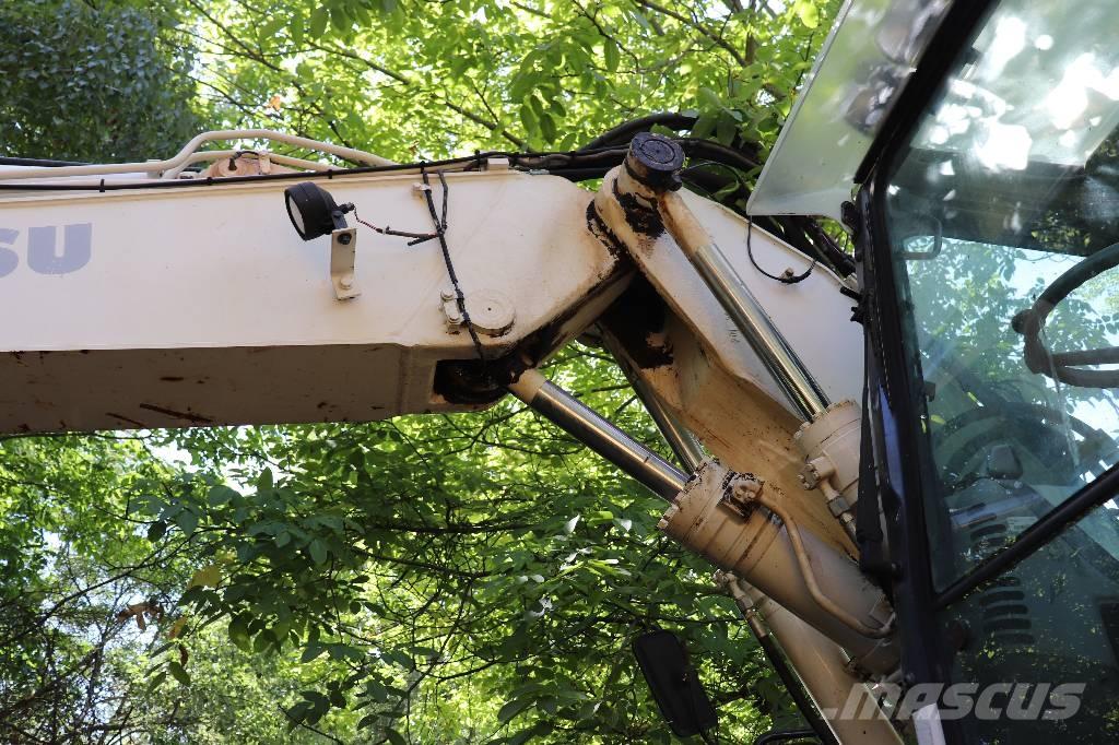 Komatsu PW 140-7 TLB's