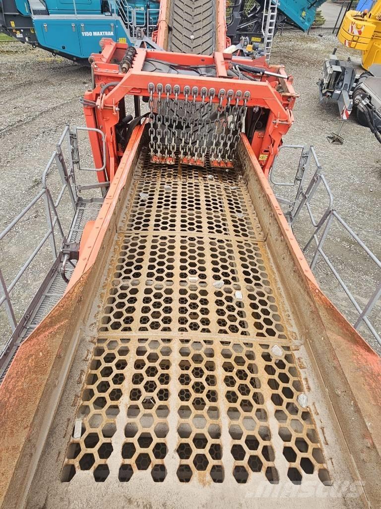 Terex Finlay 883+ Mobile screeners