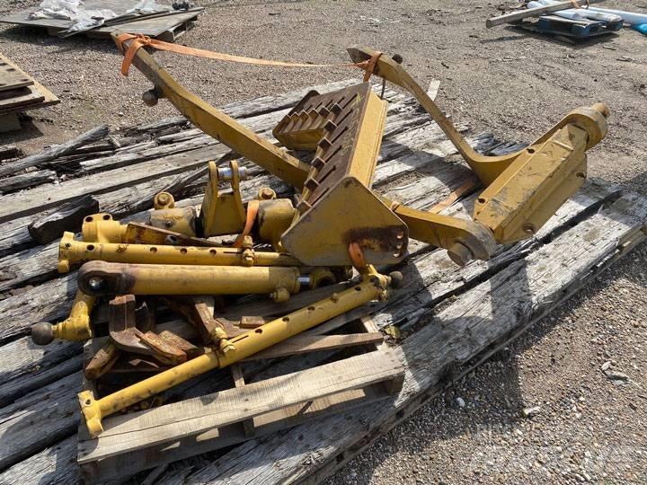 CAT 140H Scarifier Other components