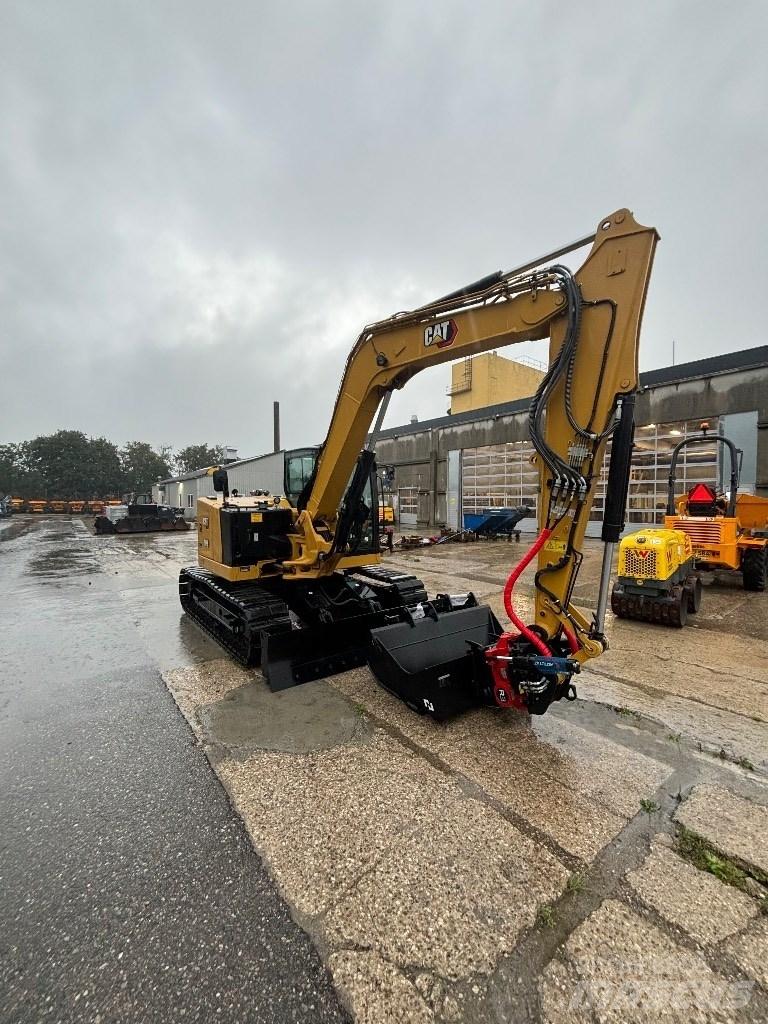 CAT 309 Midi excavators  7t - 12t
