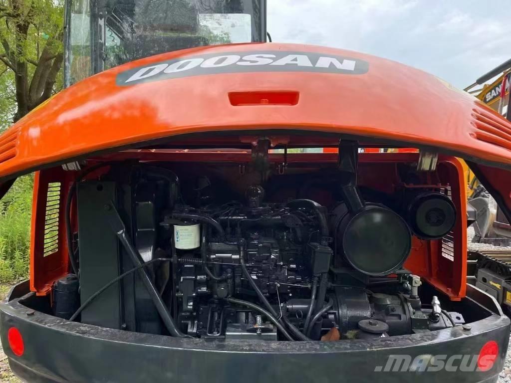 Doosan DH 60-7 Mini excavators < 7t