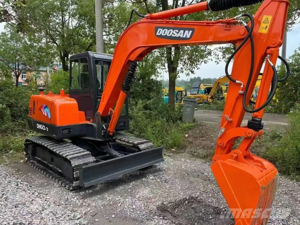 Doosan DH 60-7 Mini excavators < 7t