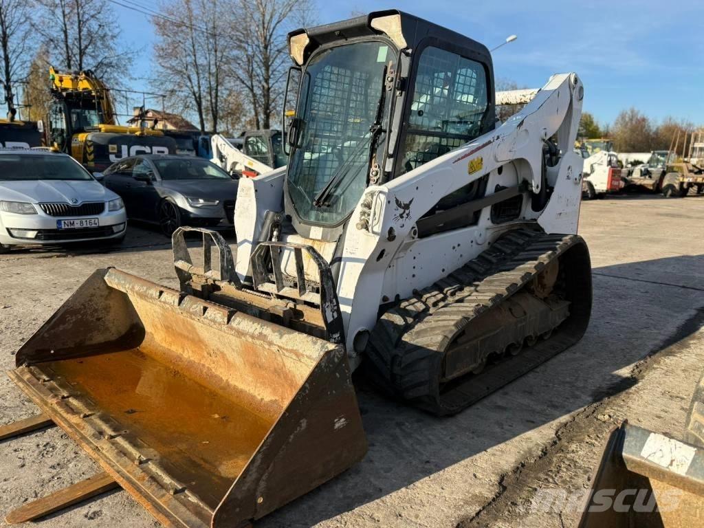 Bobcat T 770 Crawler FEL's
