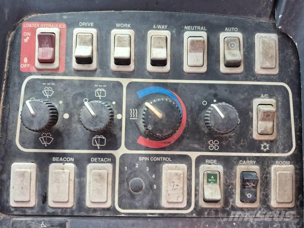 John Deere 444 H Wheel loaders