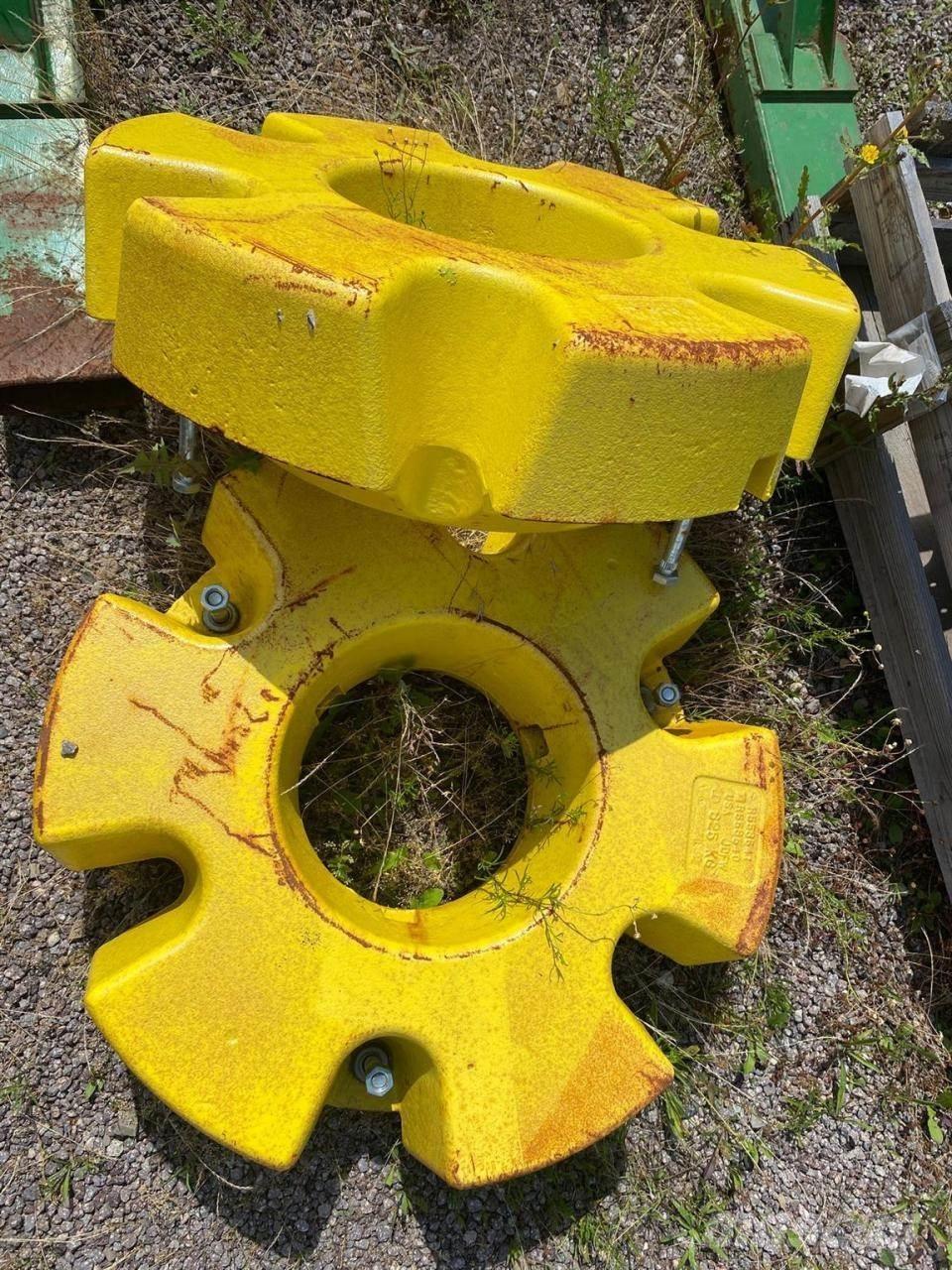 John Deere 625 kg Other tractor accessories