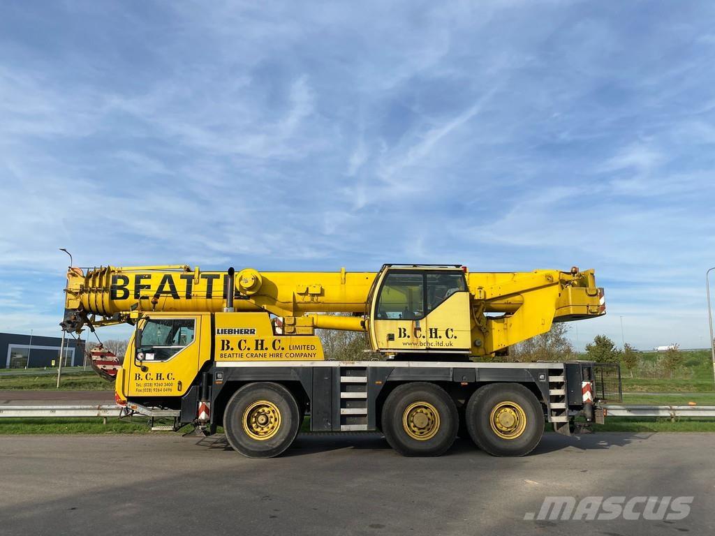 Liebherr LTM1055/1 All terrain cranes
