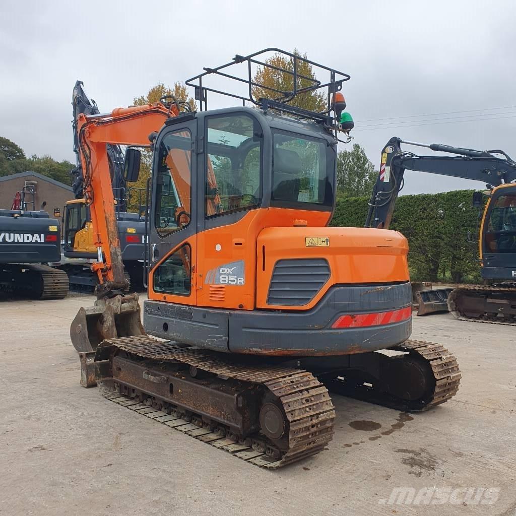 Doosan DX 85 R-3 Midi excavators  7t - 12t