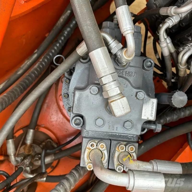 Doosan DX225-9C Crawler excavators