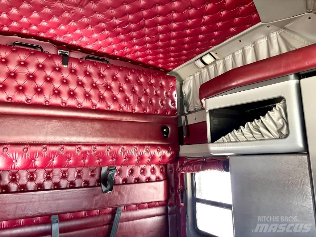 Kenworth W 900 Truck Tractor Units