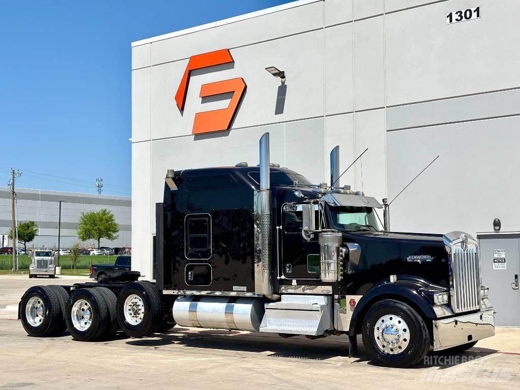 Kenworth W 900 Truck Tractor Units