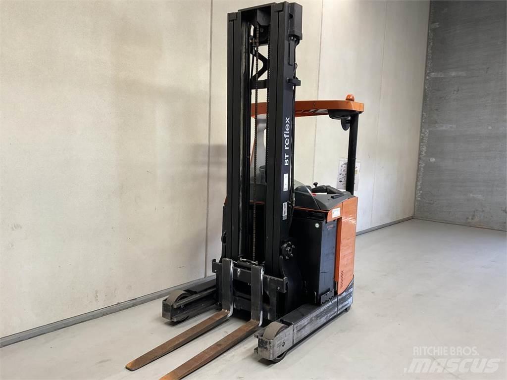 BT RRE160 Reach truck