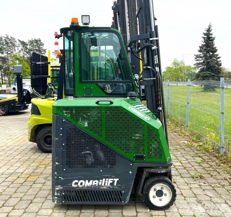 Combilift CB 2500 4-way reach truck