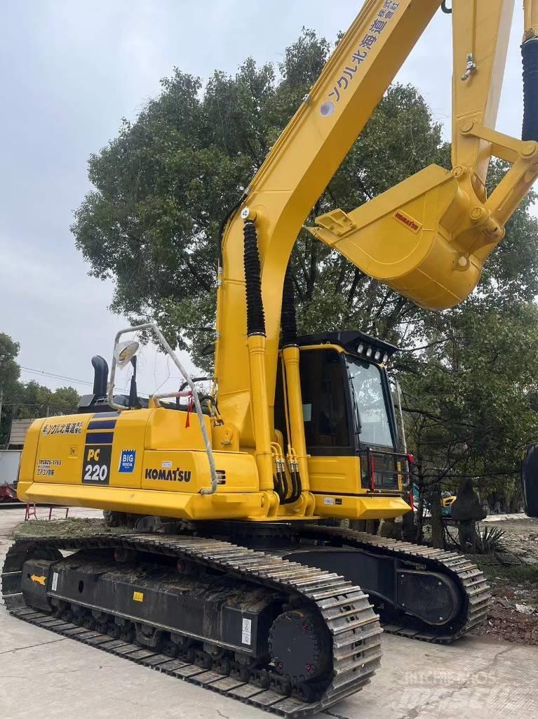 Komatsu PC 220-8 MO Crawler excavators