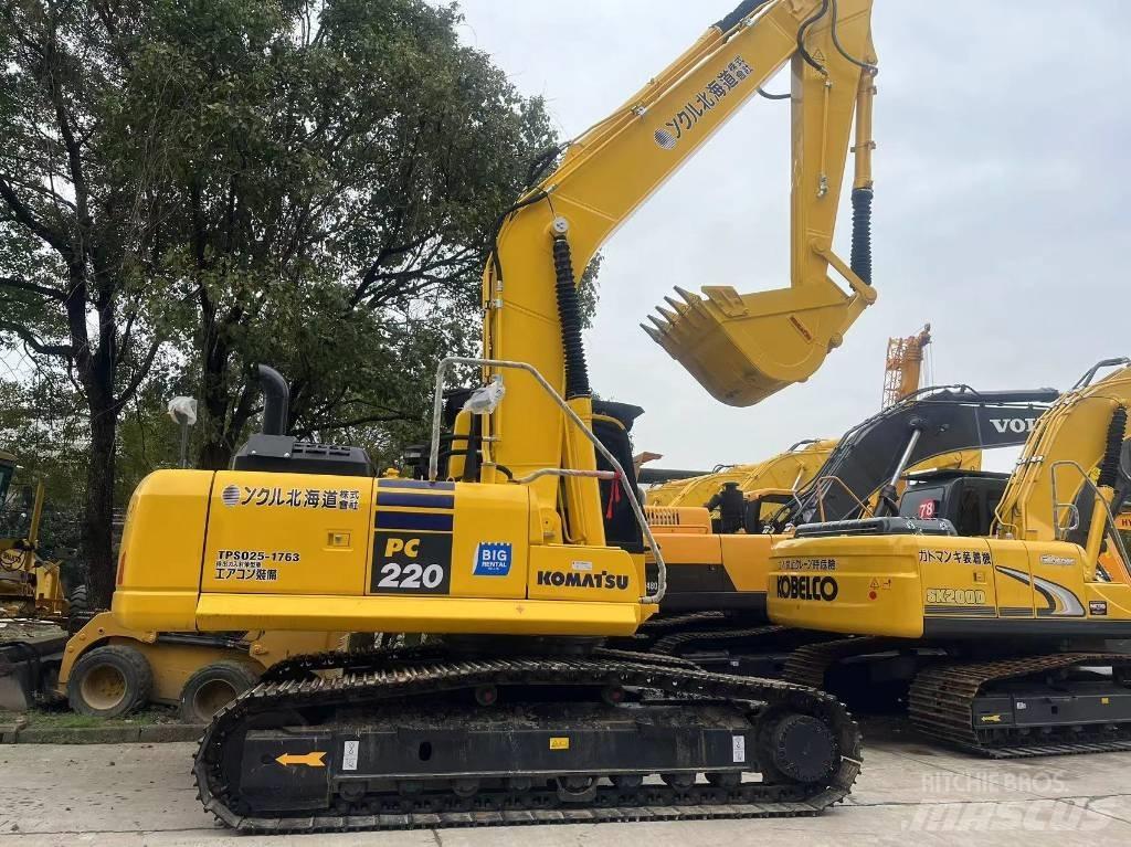 Komatsu PC 220-8 MO Crawler excavators