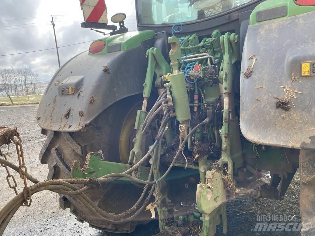 John Deere 6R 195 Tractors