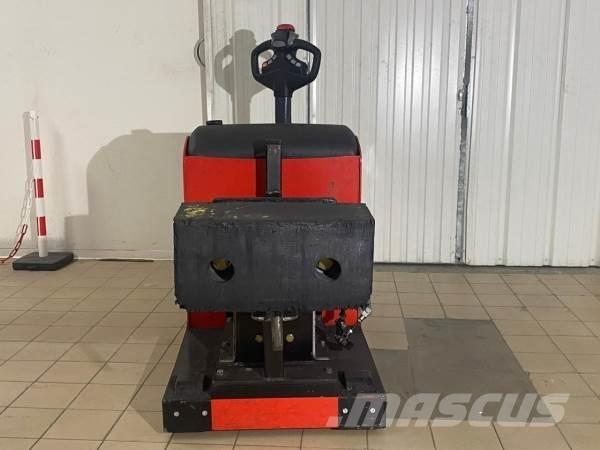 Manitou TI30 RM SP Self propelled stackers