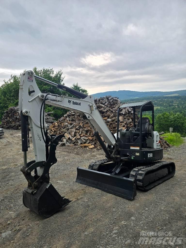 Bobcat E 50 Mini excavators < 7t