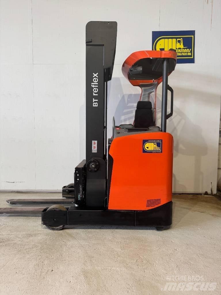 BT RRE140H Reach truck