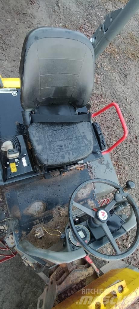 Wacker Neuson DW 30 Articulated Haulers