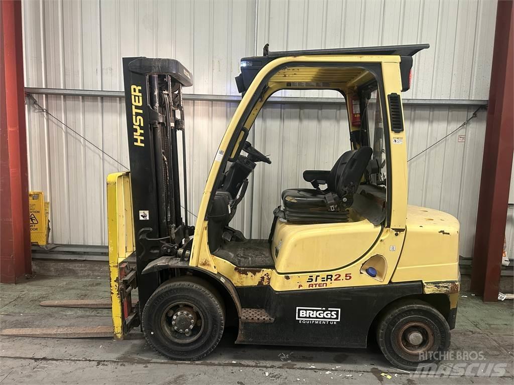 Hyster H2.5FT Diesel trucks