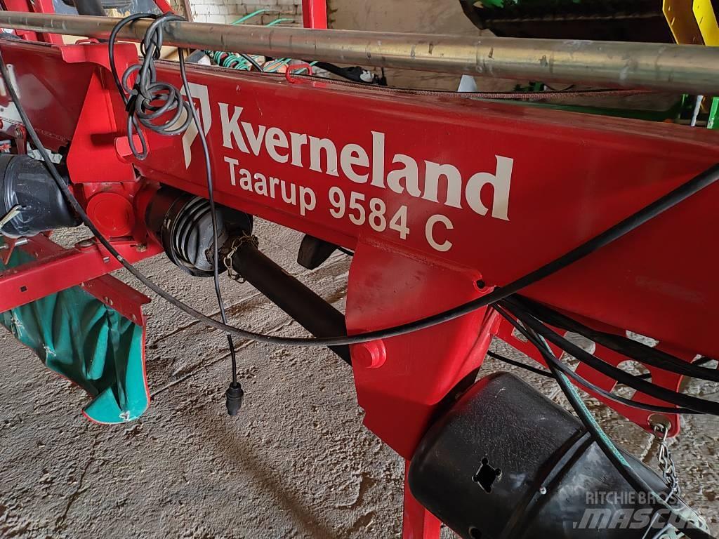 Kverneland 9584C Windrowers