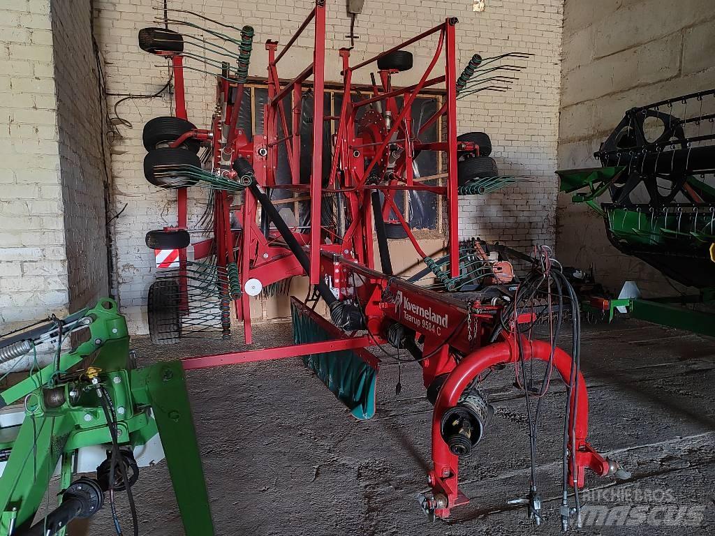 Kverneland 9584C Windrowers