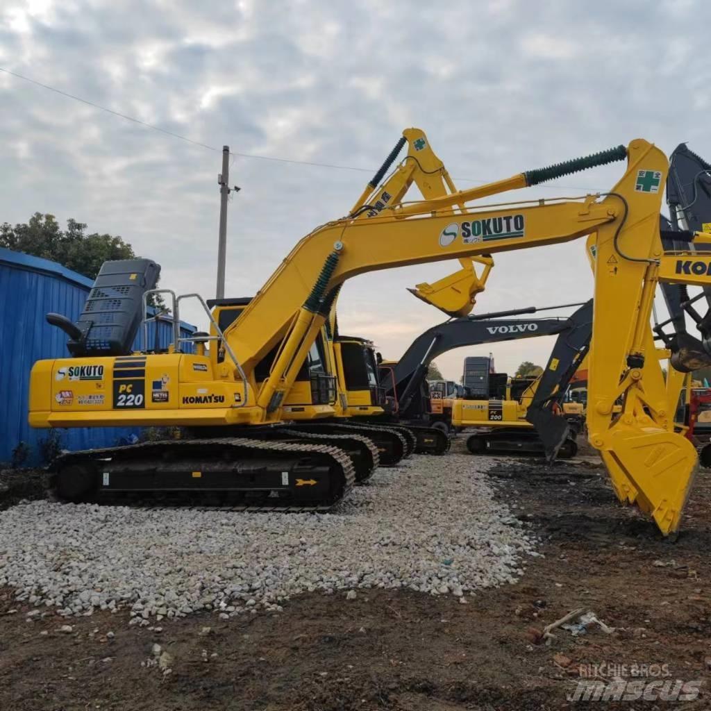 Komatsu PC 220-8 Crawler excavators