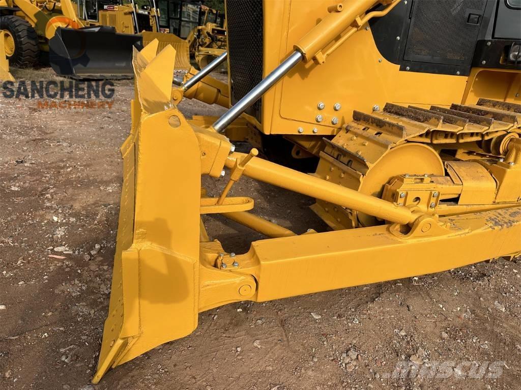 Shantui SD 22 Crawler dozers