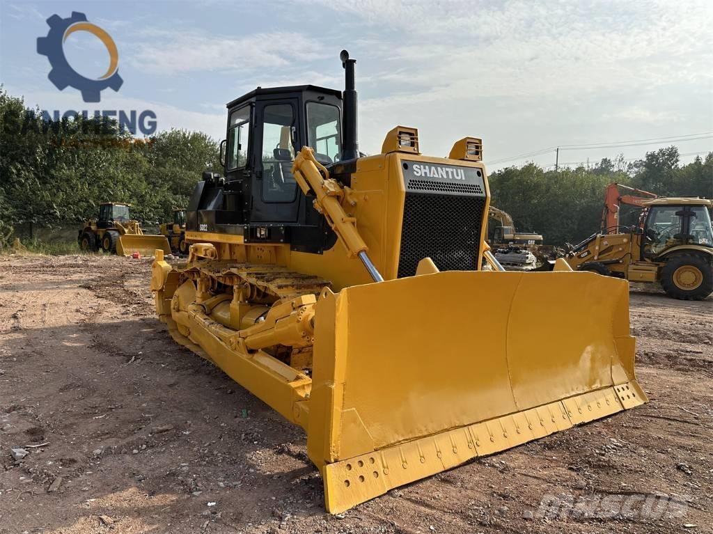 Shantui SD 22 Crawler dozers
