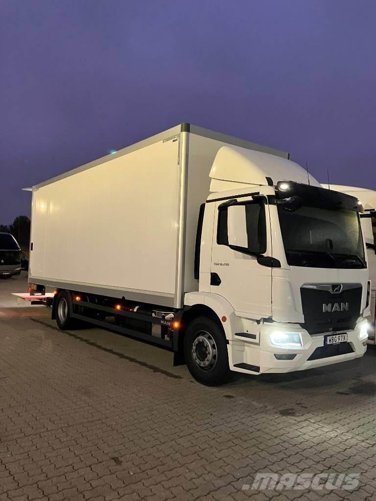 MAN TGM 18.290 4X2 Van Body Trucks
