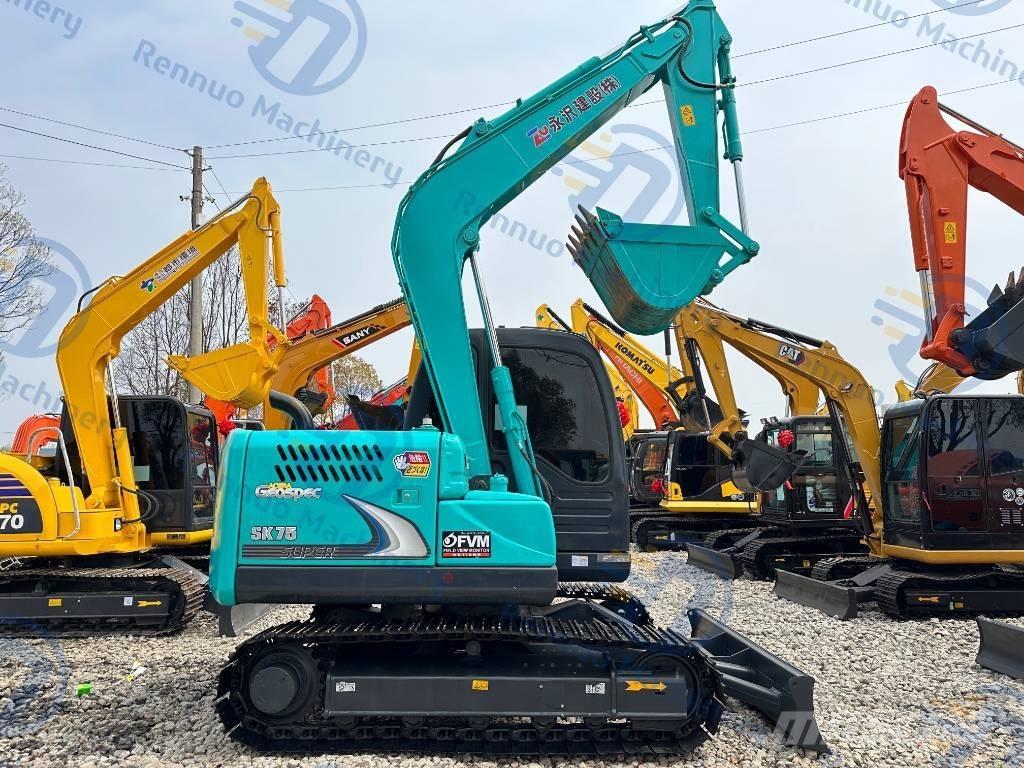 Kobelco SK75 Crawler excavators