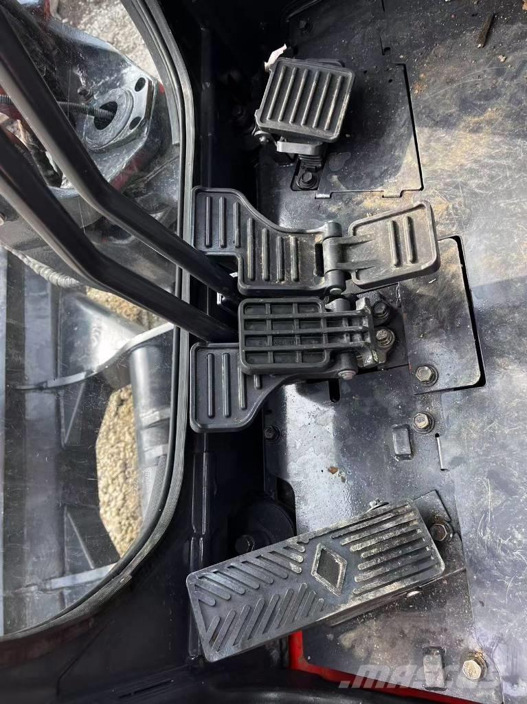 Kubota KX 163 Crawler excavators