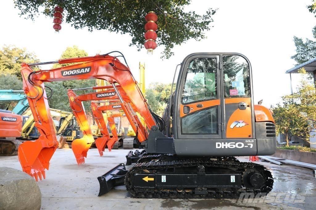 Doosan DH 60-7 Mini excavators < 7t