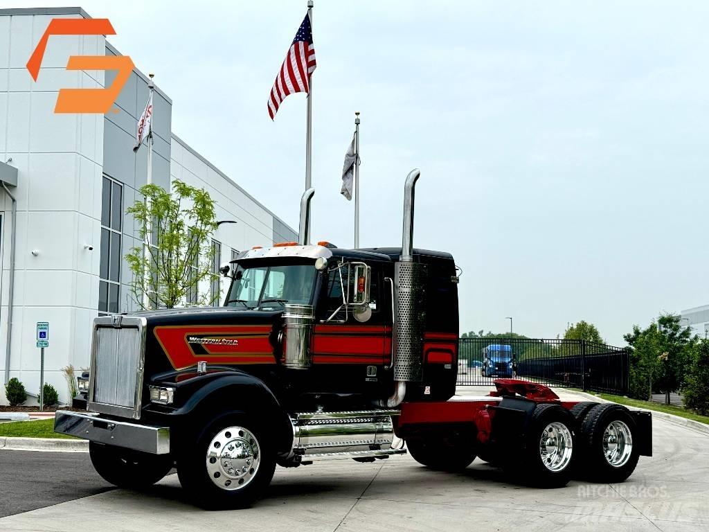 Western Star 4900 SF Truck Tractor Units