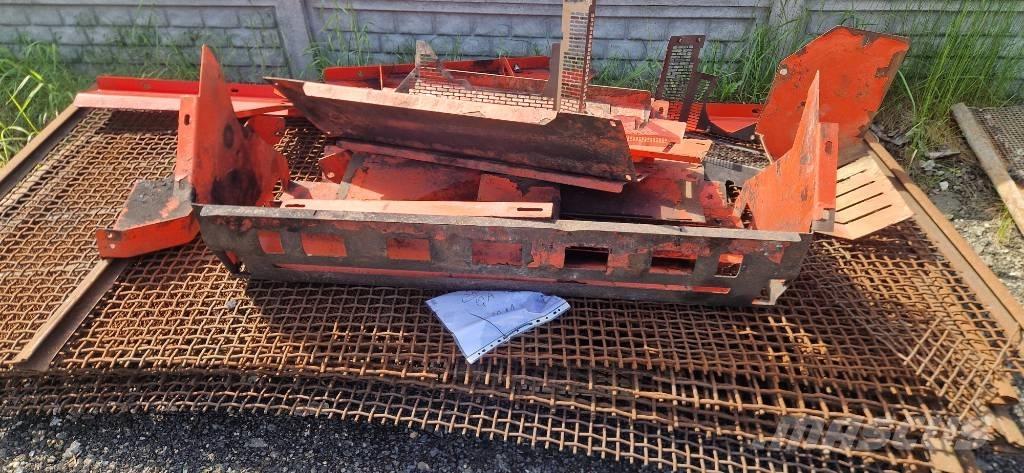Sandvik QA 450 Mobile screeners