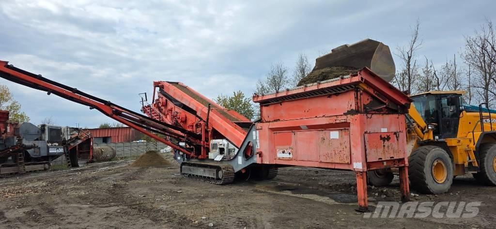 Sandvik QA 450 Mobile screeners