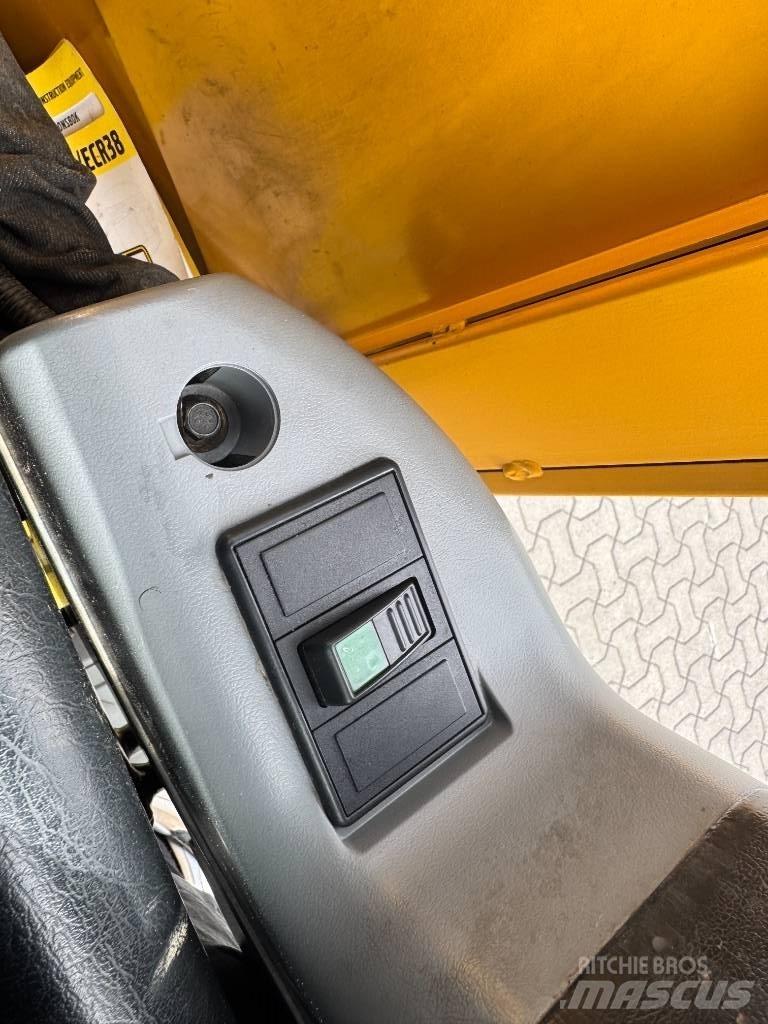 Volvo ECR 28 Mini excavators < 7t