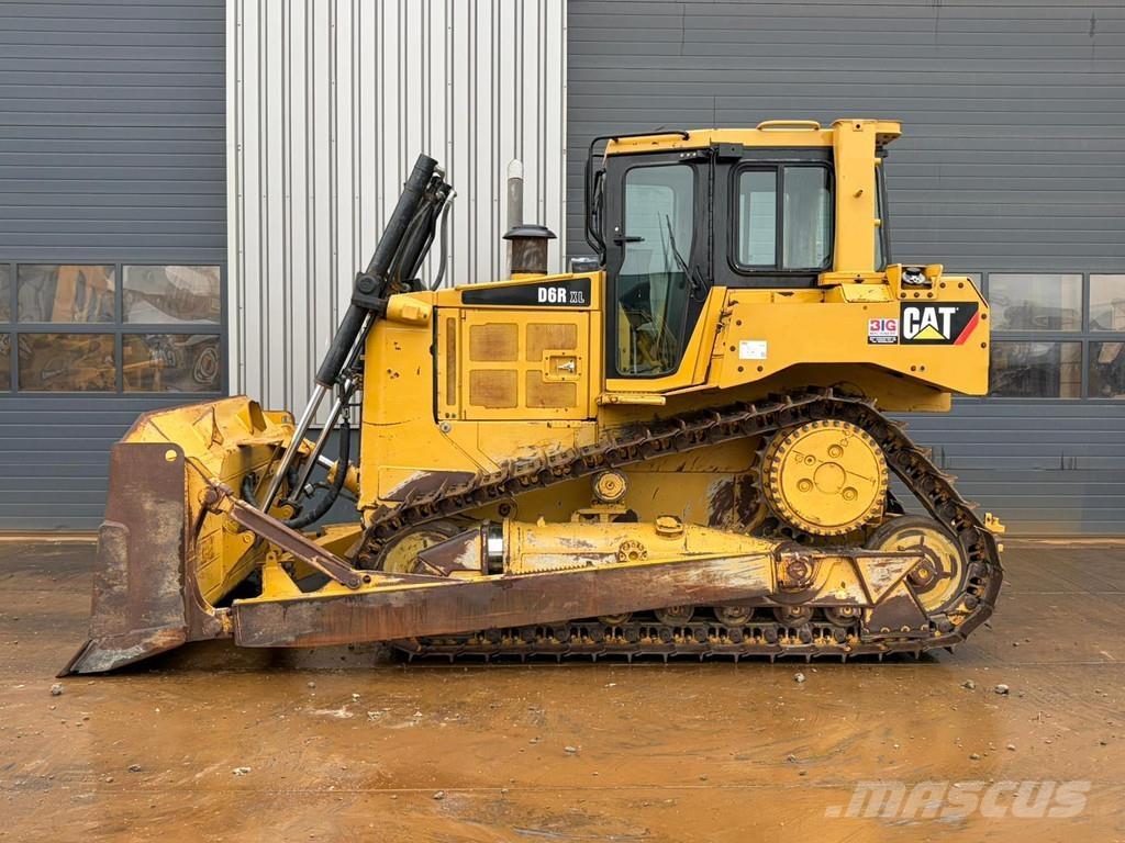 CAT D6R2XL Crawler dozers