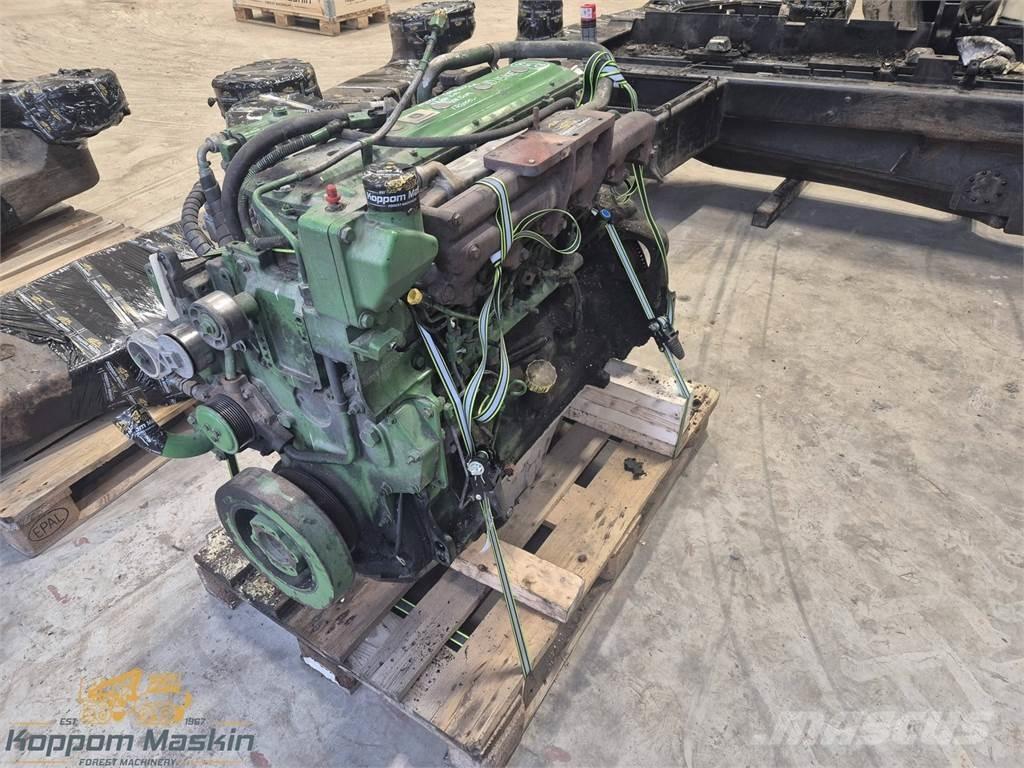 John Deere 1510e Engines