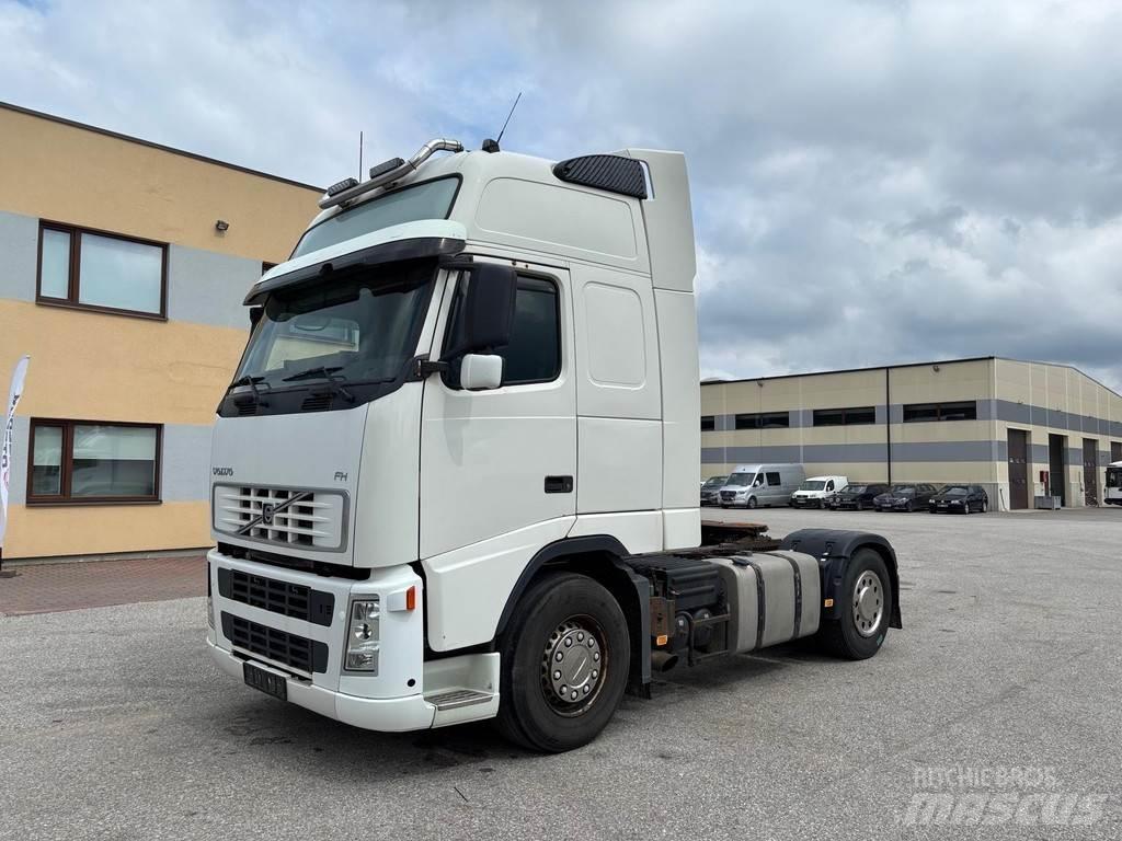 Volvo FH440 Truck Tractor Units