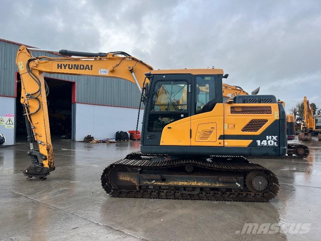 Hyundai HX140L Crawler excavators