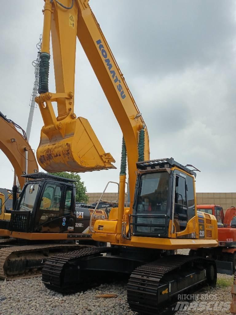 Komatsu PC 220-8 Crawler excavators