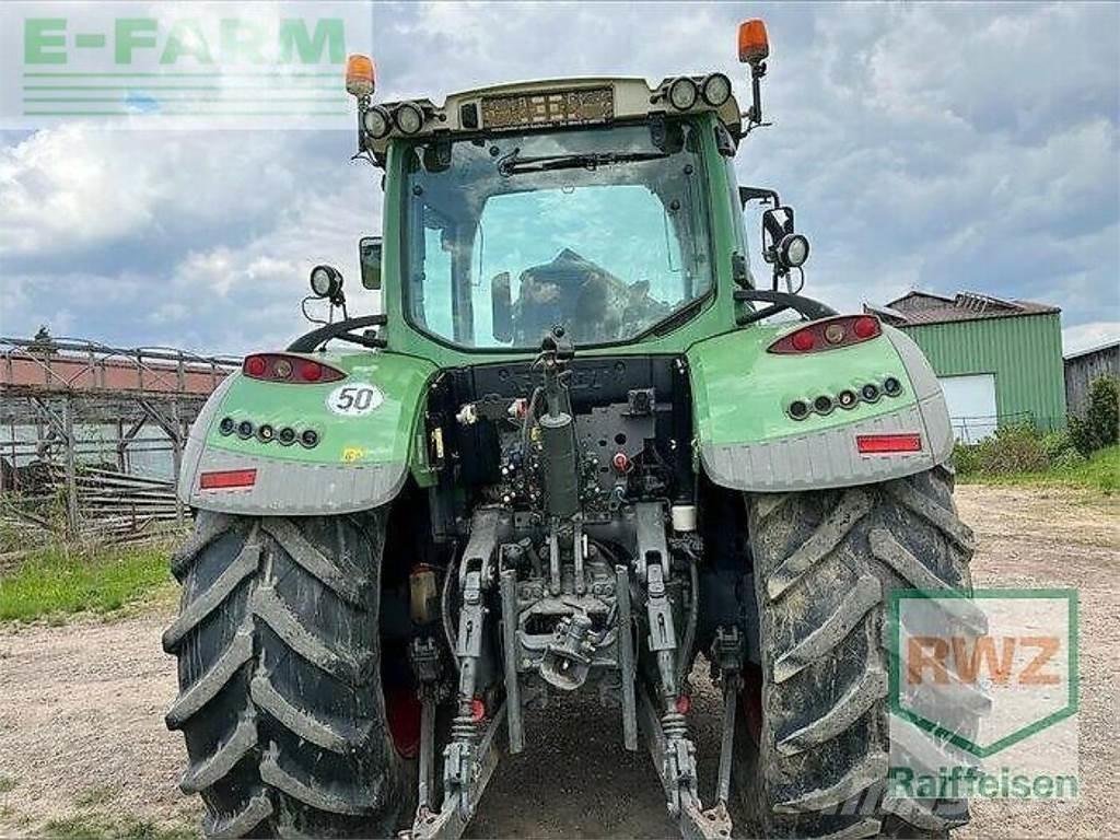 Fendt 718 vario Tractors