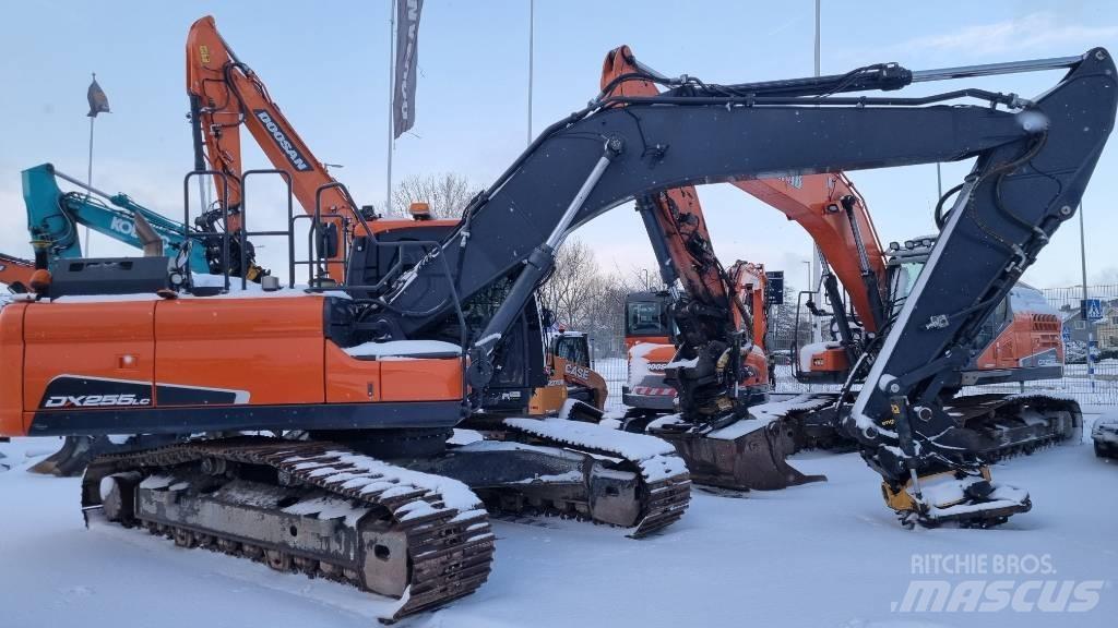Doosan DX 255 LC-5 Crawler excavators