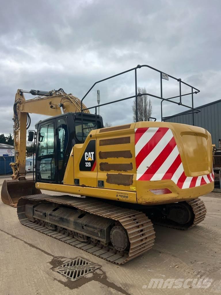 CAT 320 Crawler excavators