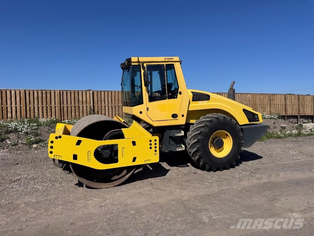 Bomag BW 213 D H-4 Single drum rollers