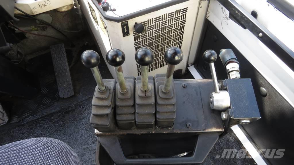 Svetruck 30120/46 Diesel trucks