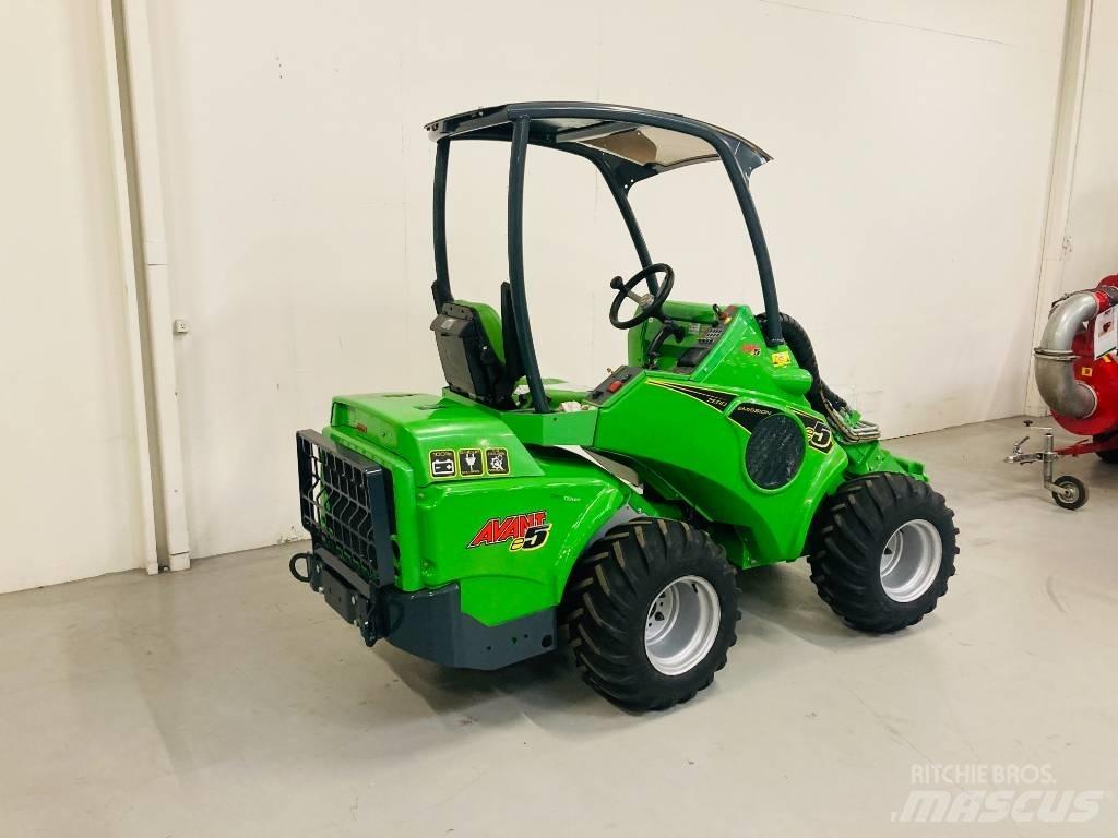 Avant E 5 Mini loaders