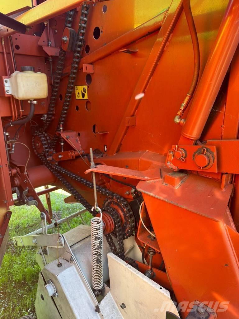 Fiatagri 5980 Round balers