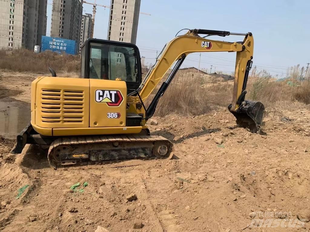 CAT 306 Mini excavators < 7t